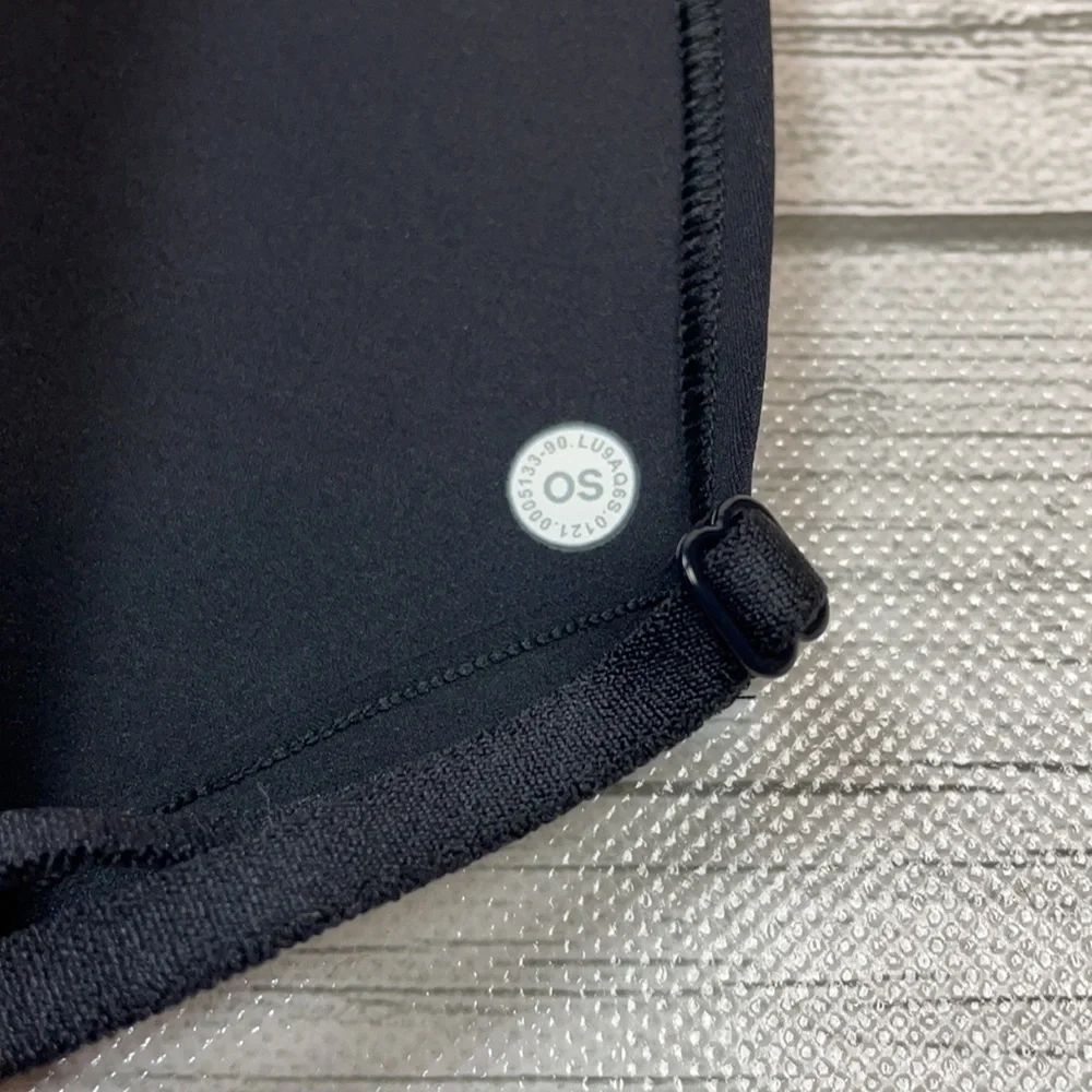 Lululemon Double Strap Face Mask